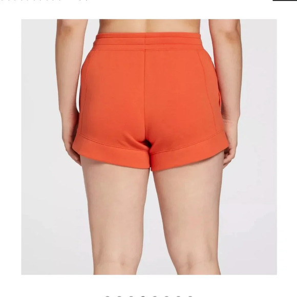 NWT DSG Women's Shorts Sports Fleece Mid Rise Orange Size Small - Picture 3 of 4